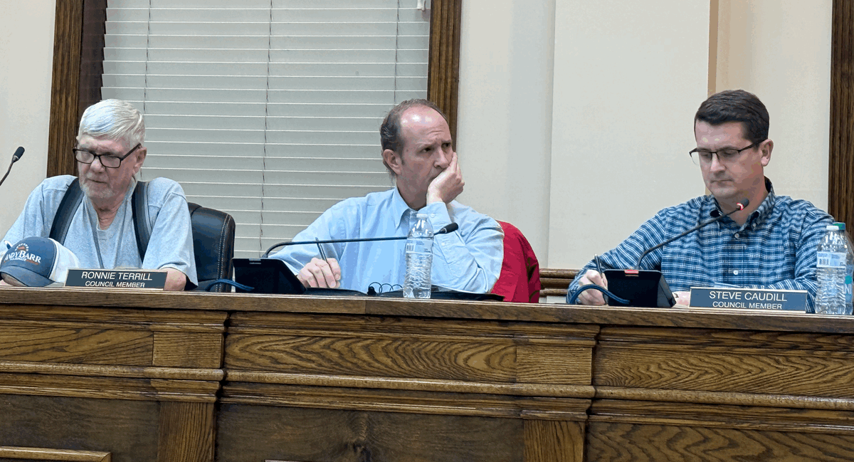 Council: 'Thank you City workers for keeping us safe in the storm'