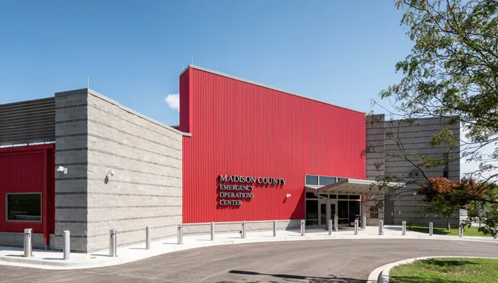 Despite multiple disruptions, county 911 operators broke records, earned top recognition